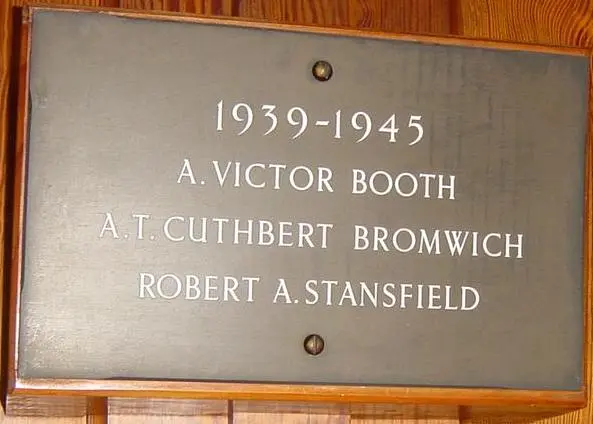 Second World War bronze memorial plaque